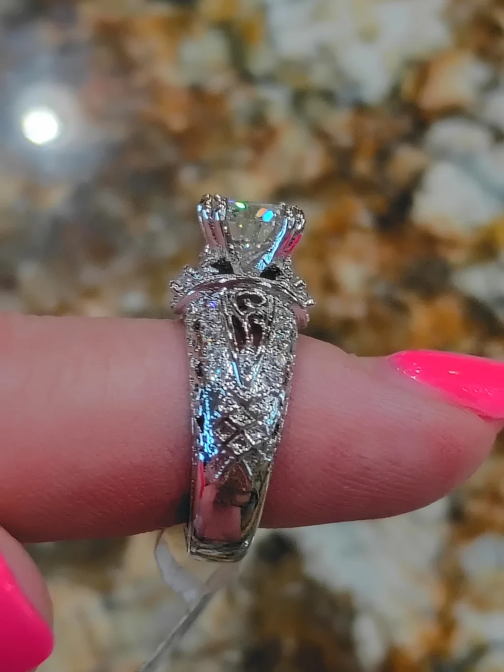 2 CT Moissanite Statement Ring – Size 7 – GRA Report Included NWT